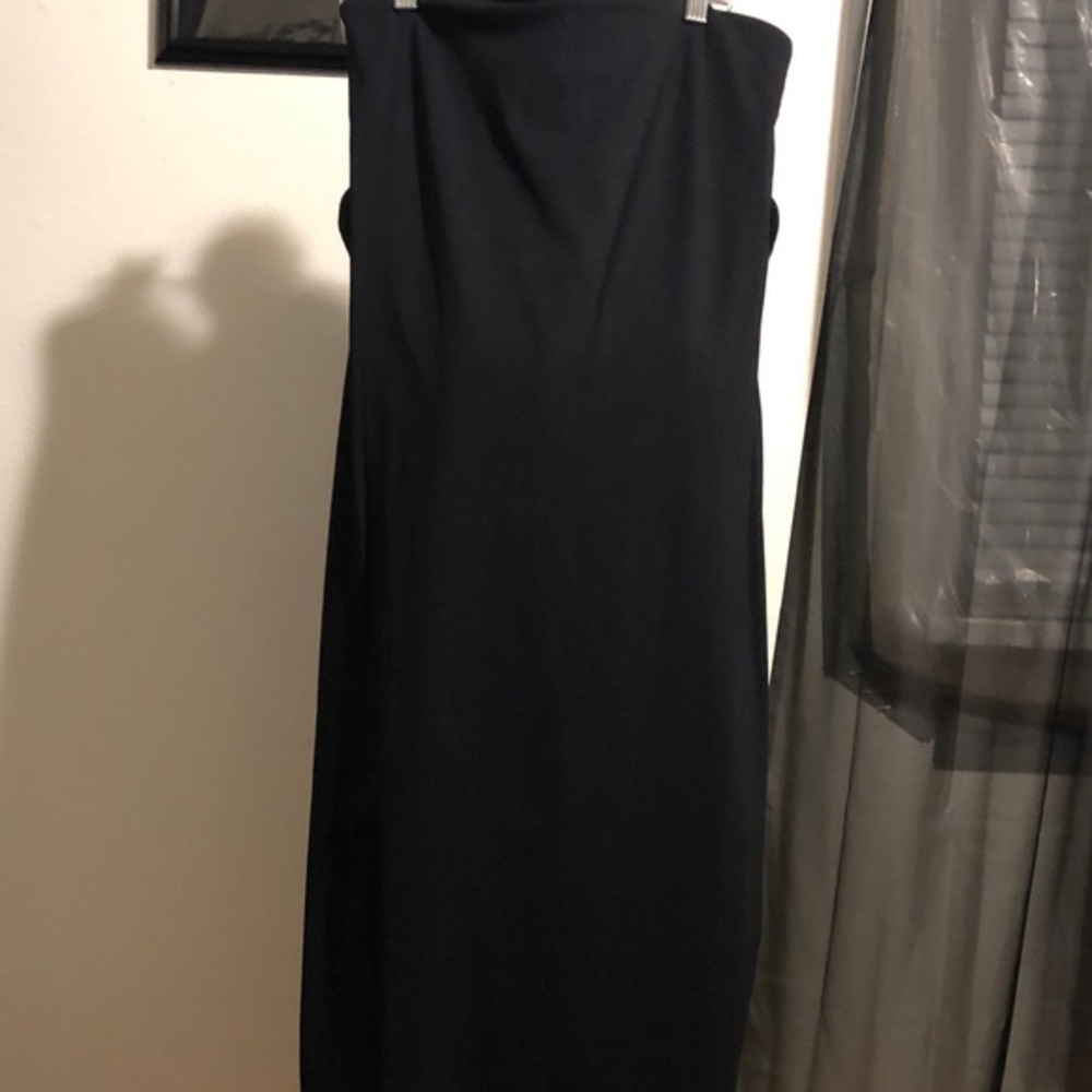 Classic Black Strapless Maxi Dress - Timeless Evening Wear